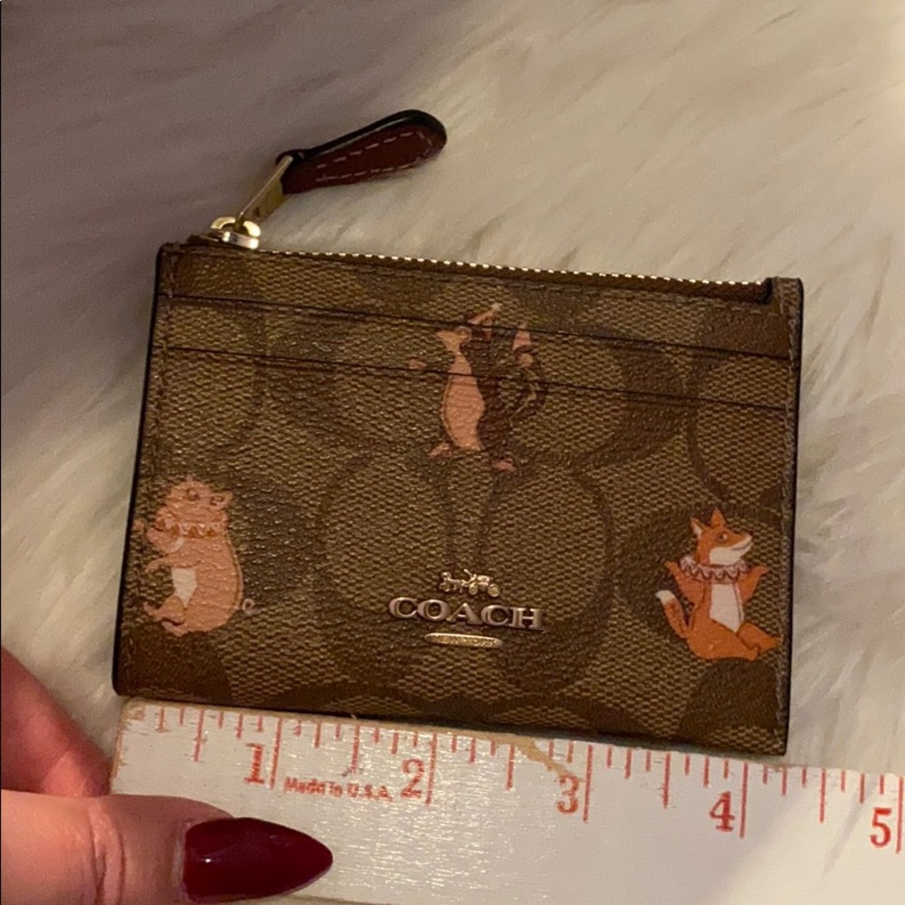 New Coach Card Holder - Picture 5 of 6